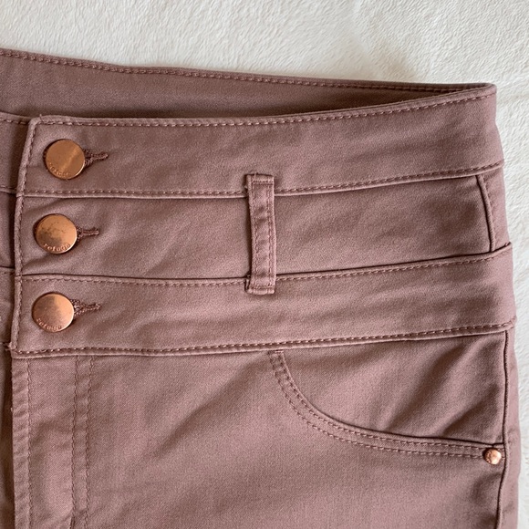 Mauve Cropped pants - Picture 3 of 6
